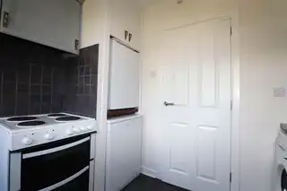 38 Kensington ParkImage 8