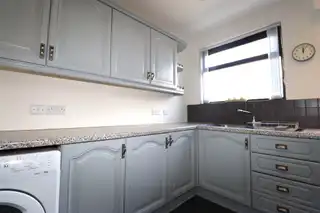 38 Kensington ParkImage 7
