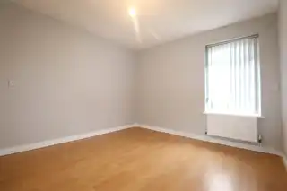 10 Molyneux WalkImage 8