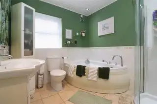 4 GlenroeImage 11