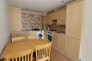 8 Saintfield MewsImage 3