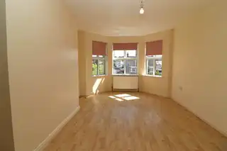 12A Saintfield MewsImage 2