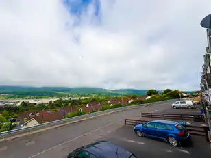 10 Carrickree MewsImage 8