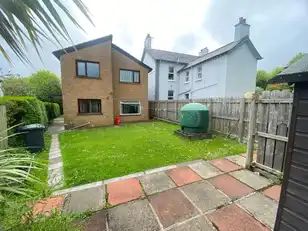 30A Waterloo GardensImage 33