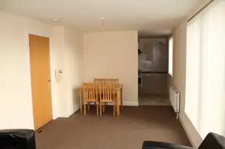 Apt 2 Magee BuildingImage 3