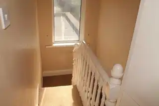 17 Willowfield GardensImage 6