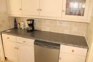 17 Willowfield GardensImage 5