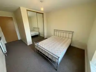 Apt 7 114 Templemore AvenueImage 9