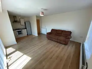 Apt 7 114 Templemore AvenueImage 4