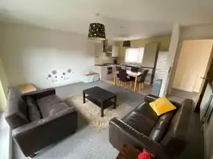 Apt 6 32 Chatsworth StreetImage 6
