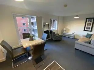309 College Court CentralImage 5