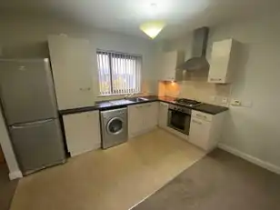 Apt 3 30 Chatsworth StreetImage 4