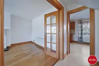 28 Thornhill ParkImage 5