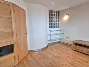 18 Culmore SquareImage 9