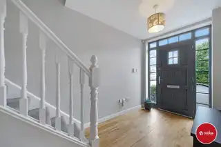 104 Waterfoot ParkImage 2