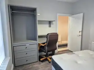 **Student Rental**Image 4