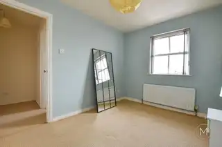 11 Riverside MewsImage 18