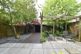 30 Garden VillageImage 32