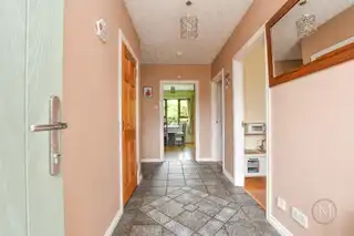 4 Parkhall CourtImage 7