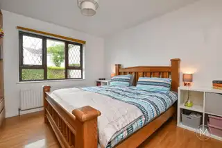 4 Parkhall CourtImage 28