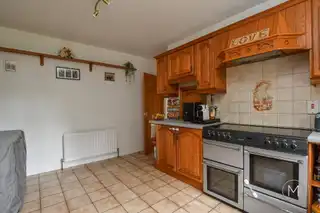 4 Parkhall CourtImage 18