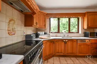 4 Parkhall CourtImage 16