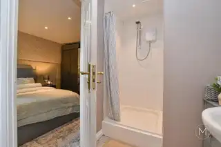 56 MeadowlandsImage 25