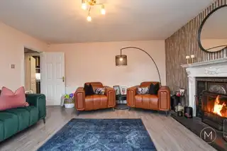 56 MeadowlandsImage 10