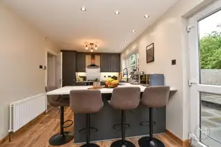 56 MeadowlandsImage 18
