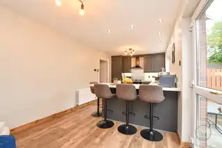 56 MeadowlandsImage 17