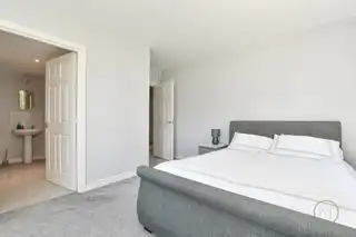 30 Castlewood ApartmentsImage 29