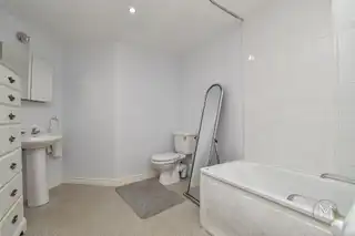 30 Castlewood ApartmentsImage 37
