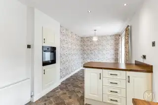27 Brantwood GardensImage 17