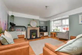 28 MeadowlandsImage 9