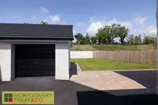 Baragh RoadImage 33