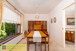 37 Devenish CrescentImage 10