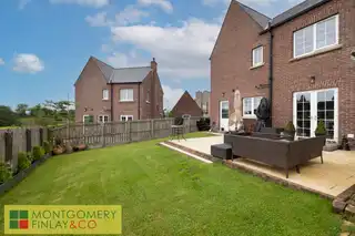 24 Cherrymount GreenImage 32