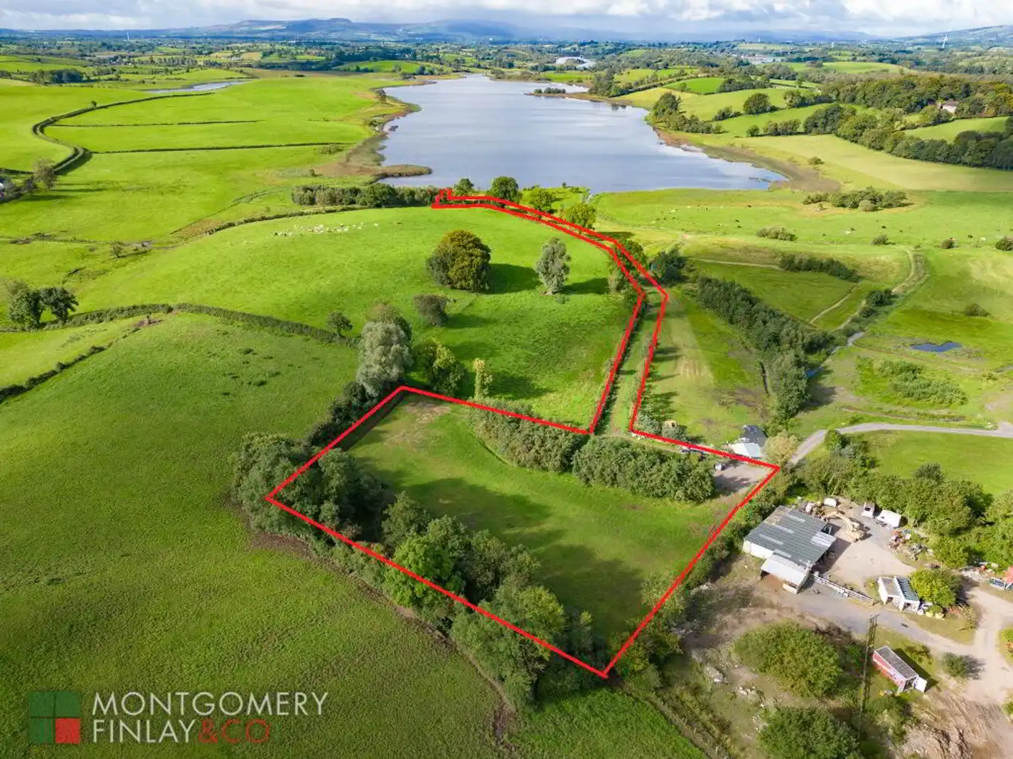 Tamlaght Bay Cottages, 16 Belfast Road, Enniskillen, Fermanagh