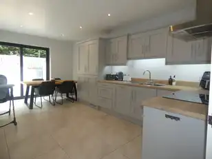 5 Forestside CourtImage 6