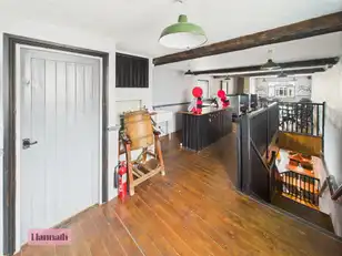 4 Bridge StreetImage 8