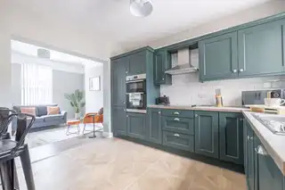 Room 4, 24 Windsor AvenueImage 15