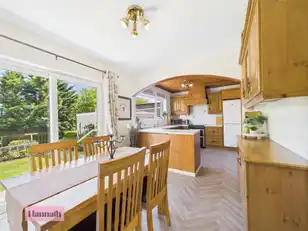 8 Coburn DriveImage 5