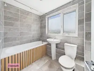 75 Abercorn ParkImage 15