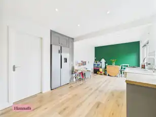 27 Cedar ParkImage 9