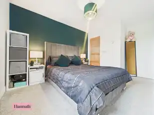 11 Linen HallImage 25