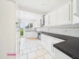67 Kingsway DriveImage 12