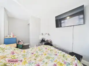 24 Woodside GreenImage 11