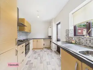 12 Deramore DriveImage 8