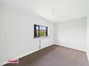 12 Deramore DriveImage 18