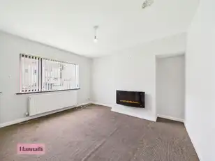 12 Deramore DriveImage 5